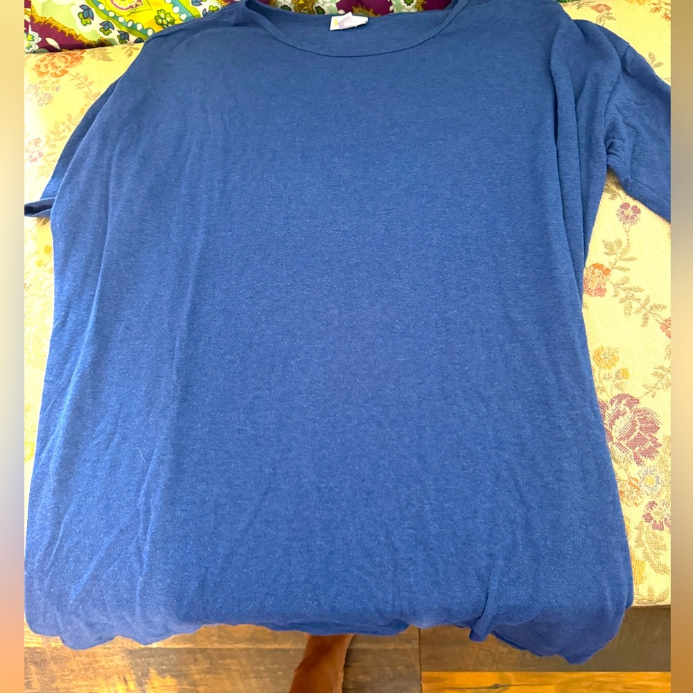 Lularoe Irma shirt
